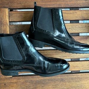 Tod’s leather Chelsea boots